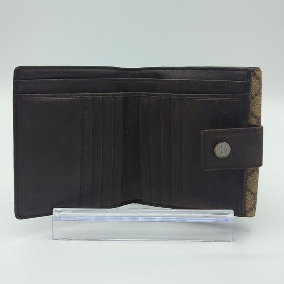 Gucci Tan and Brown Monogram Wallet - Picture 3 of 14